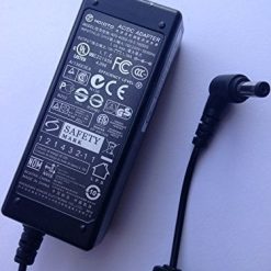 HONOTO AC DC ADAPTER, 19V, 1.58A, 5.5MM X 1.7MM TIP, ADS-40SG-19-3 19030G, LOT REF 13